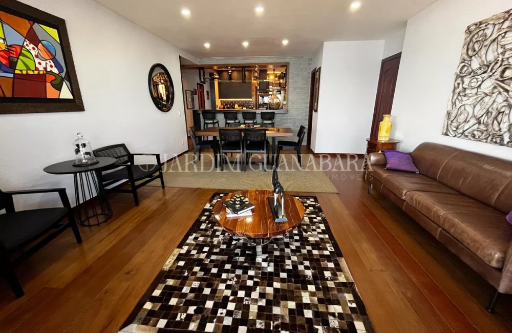1394384