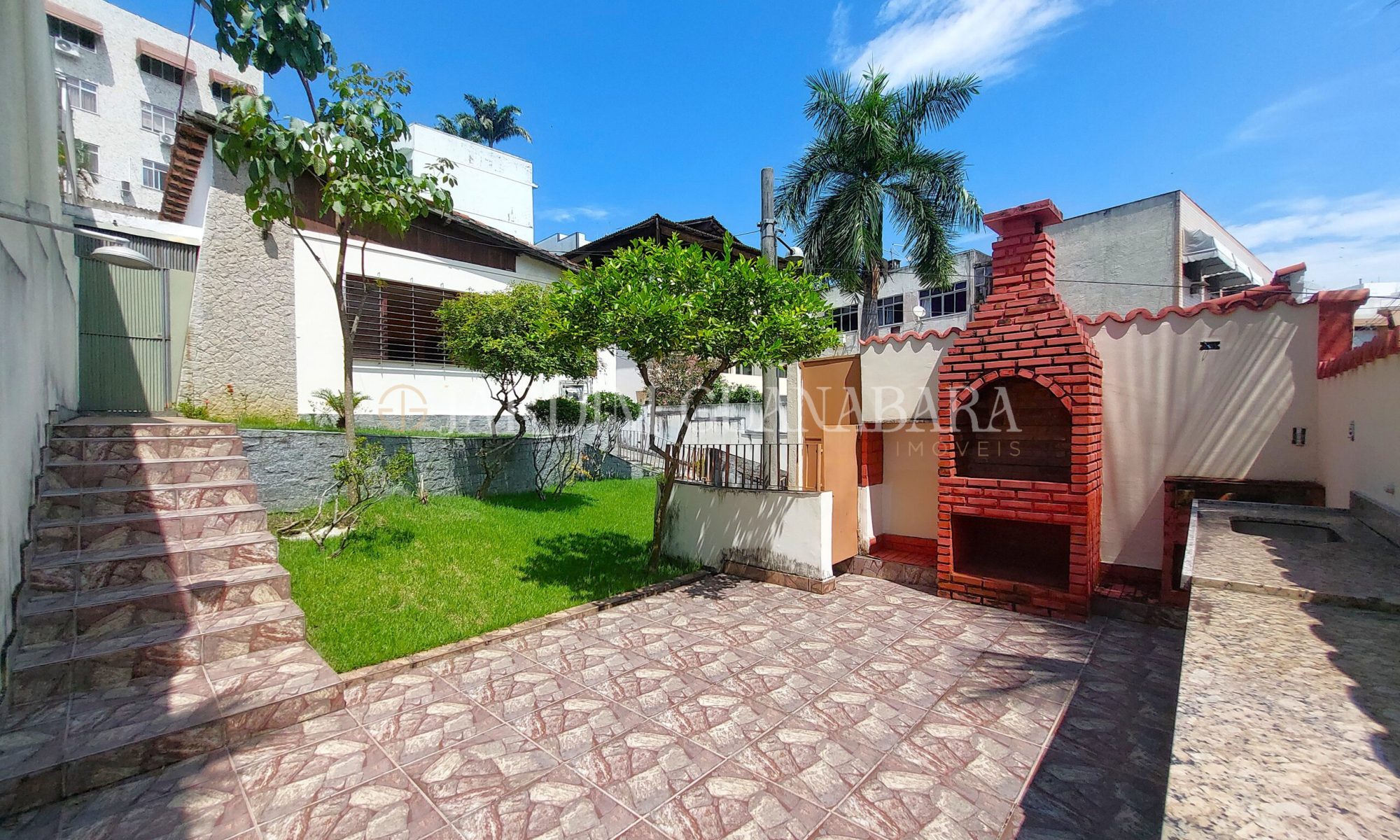 1428976